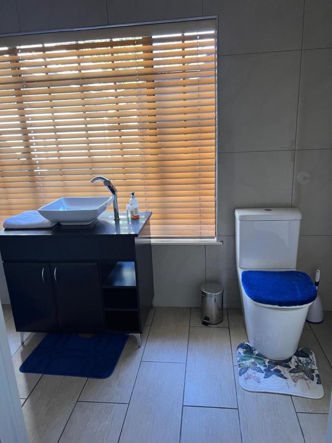 2 Op Terblanche Guesthouse Boksburg Zewnętrze zdjęcie